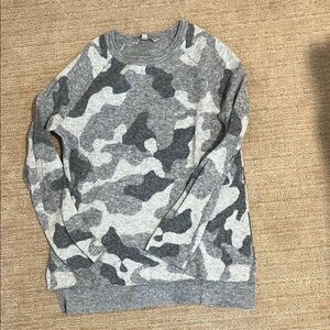Athleta Women's Gray Camouflage Crewneck Sweater